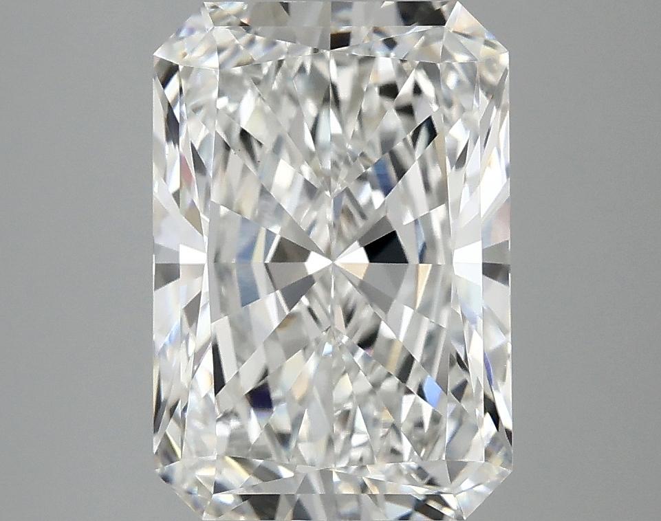 3.96 Carat Radiant Shaped Ideal Cut VVS2 IGI Certified Lab Grown Diamond