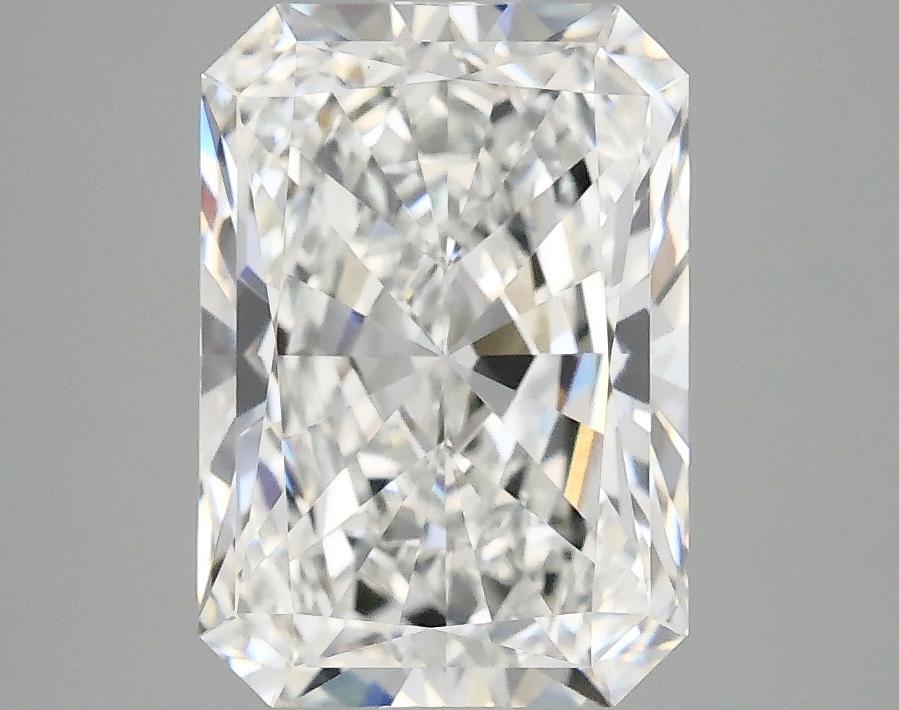 3.03 Carat Radiant Shaped Ideal Cut VVS2 IGI Certified Lab Grown Diamond