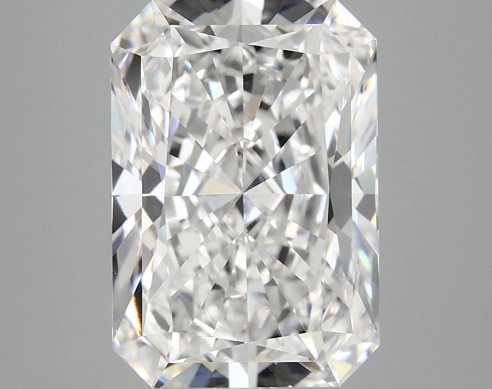 4.18 Carat Radiant Shaped Ideal Cut VVS2 IGI Certified Lab Grown Diamond