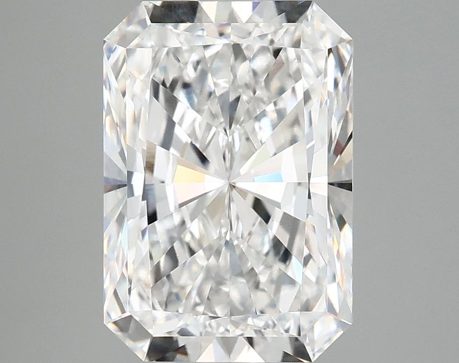 3.7 Carat Radiant Shaped Ideal Cut VVS2 IGI Certified Lab Grown Diamond
