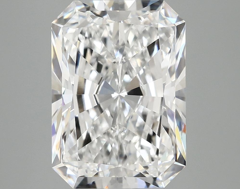4.07 Carat Radiant Shaped Ideal Cut VVS2 IGI Certified Lab Grown Diamond