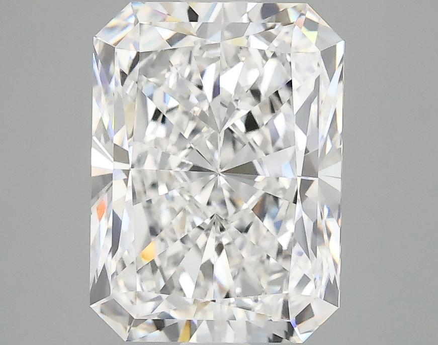 3.08 Carat Radiant Shaped Excellent Cut VVS2 IGI Certified Lab Grown Diamond