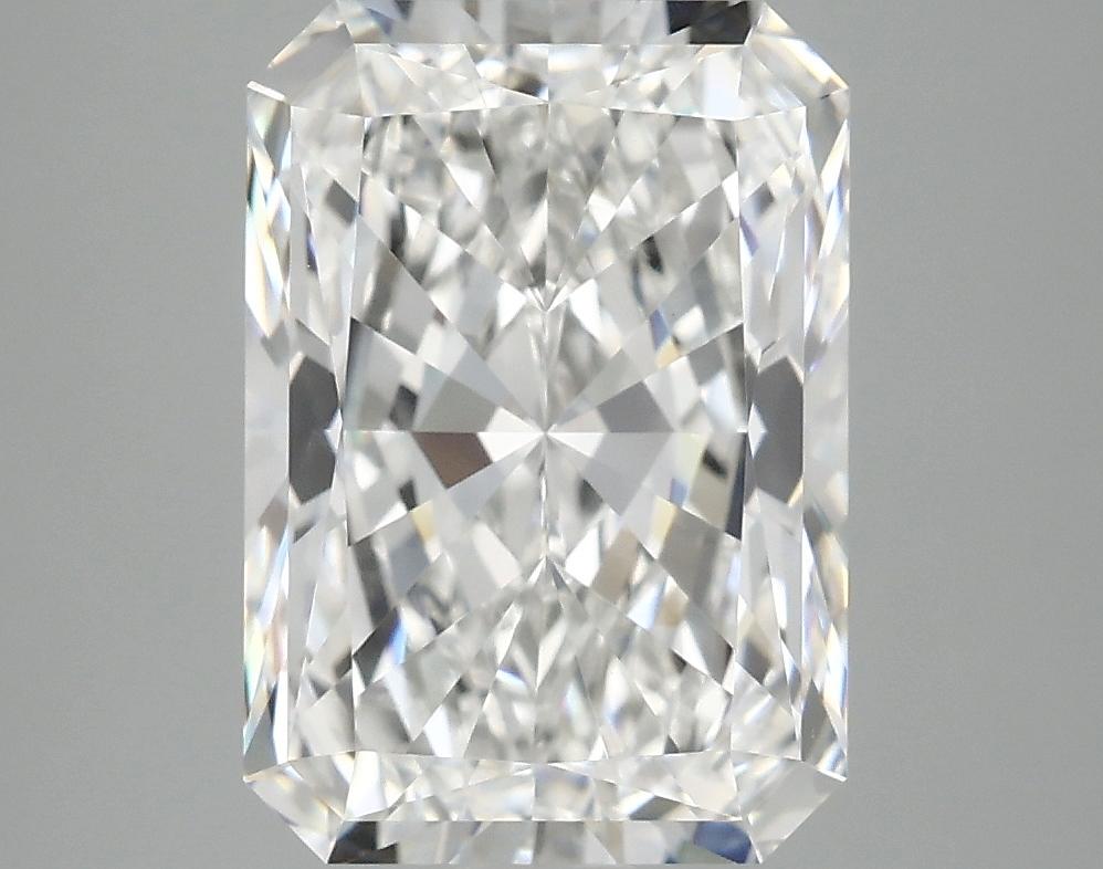 4.08 Carat Radiant Shaped Ideal Cut VVS2 IGI Certified Lab Grown Diamond