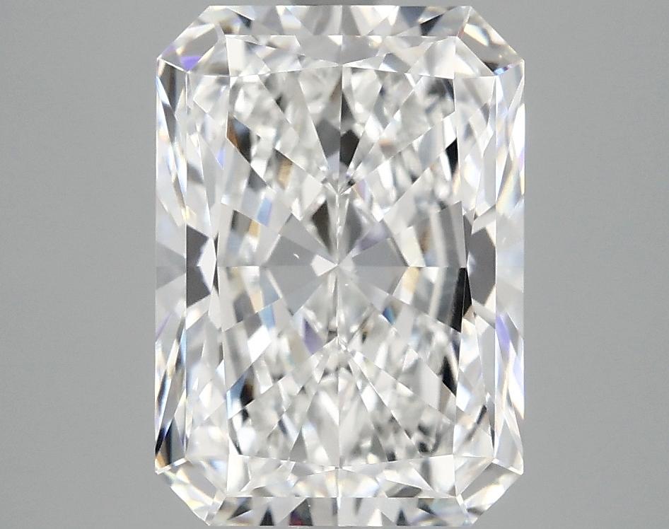 3.93 Carat Radiant Shaped Ideal Cut VS2 IGI Certified Lab Grown Diamond