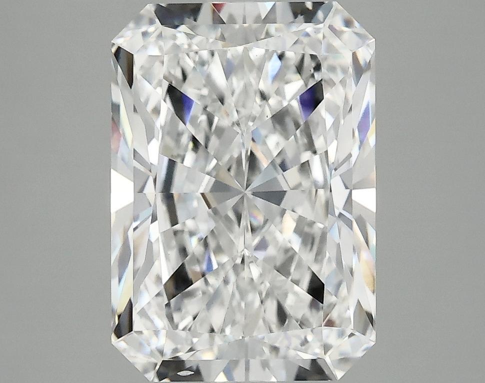 4.04 Carat Radiant Shaped Ideal Cut VS2 IGI Certified Lab Grown Diamond