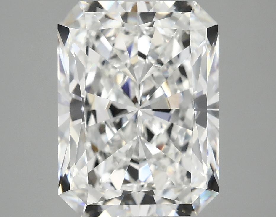 3.89 Carat Radiant Shaped Excellent Cut VVS2 IGI Certified Lab Grown Diamond
