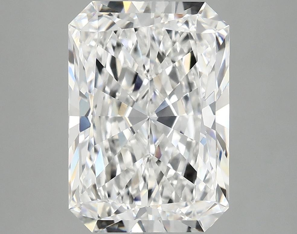 4.19 Carat Radiant Shaped Ideal Cut VVS2 IGI Certified Lab Grown Diamond