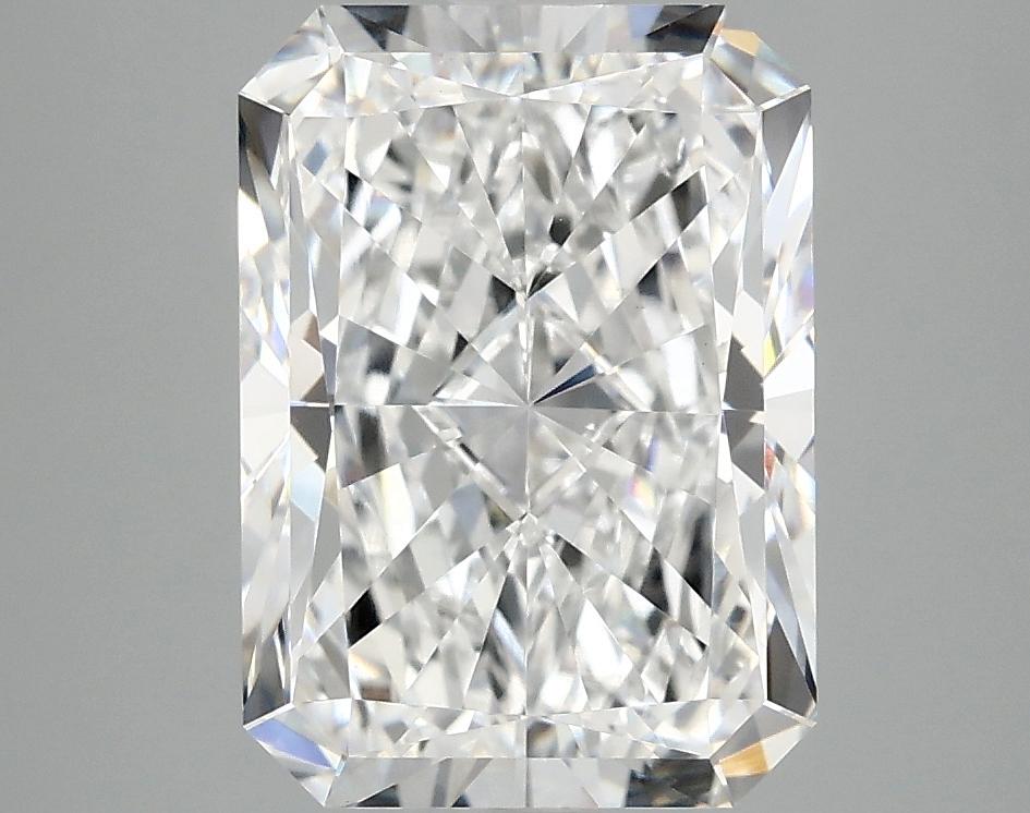 4.13 Carat Radiant Shaped Ideal Cut VVS2 IGI Certified Lab Grown Diamond