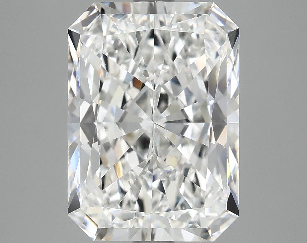 3.89 Carat Radiant Shaped Ideal Cut VVS2 IGI Certified Lab Grown Diamond