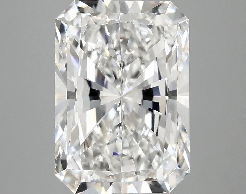 4.05 Carat Radiant Shaped Ideal Cut VVS2 IGI Certified Lab Grown Diamond