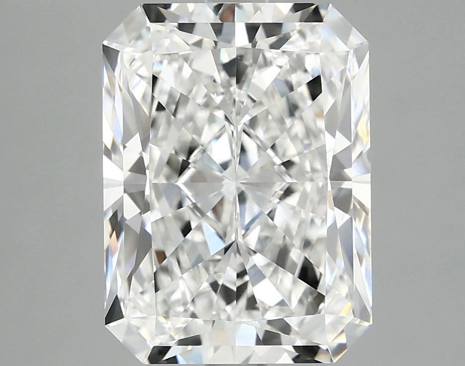 4.04 Carat Radiant Shaped Excellent Cut VVS2 IGI Certified Lab Grown Diamond