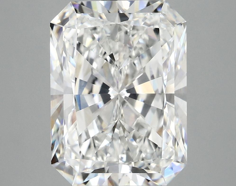 4.99 Carat Radiant Shaped Excellent Cut VVS2 IGI Certified Lab Grown Diamond