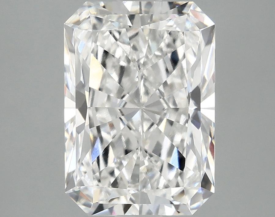 3.1 Carat Radiant Shaped Ideal Cut VVS2 IGI Certified Lab Grown Diamond