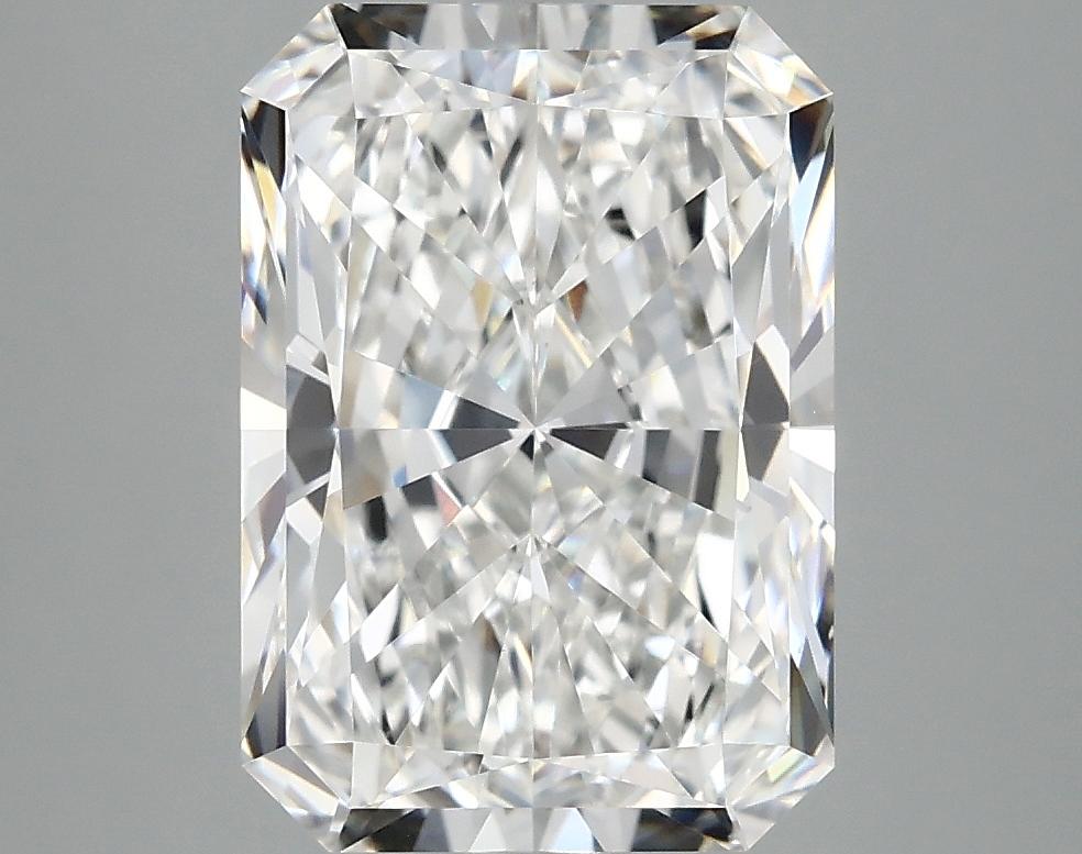 3.98 Carat Radiant Shaped Ideal Cut VVS2 IGI Certified Lab Grown Diamond