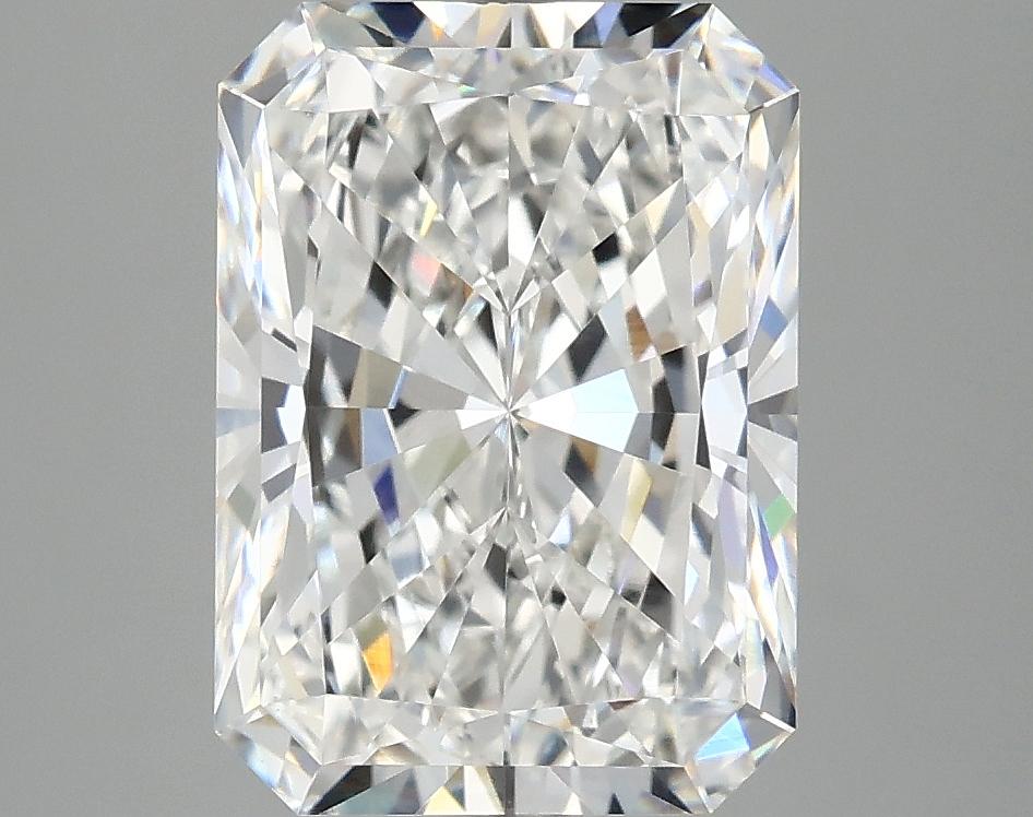 4.0 Carat Radiant Shaped Ideal Cut VVS2 IGI Certified Lab Grown Diamond