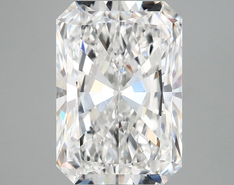 4.1 Carat Radiant Shaped Ideal Cut VVS2 IGI Certified Lab Grown Diamond
