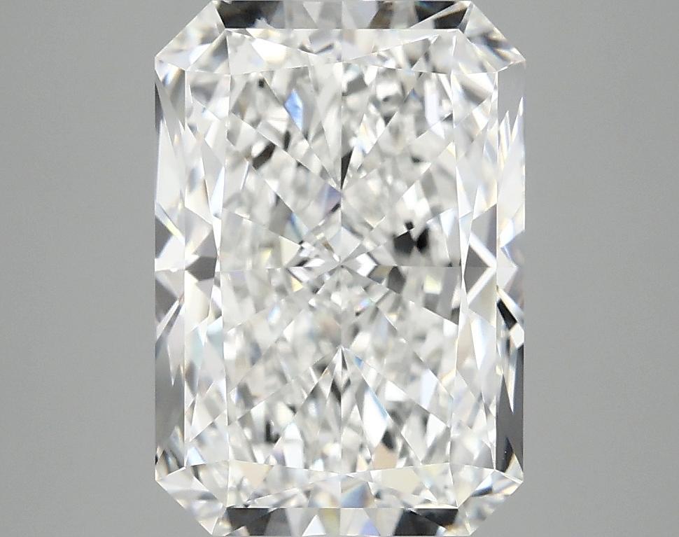 4.02 Carat Radiant Shaped Ideal Cut VVS2 IGI Certified Lab Grown Diamond