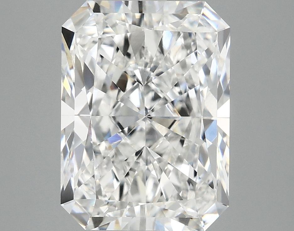 4.07 Carat Radiant Shaped Excellent Cut VVS2 IGI Certified Lab Grown Diamond