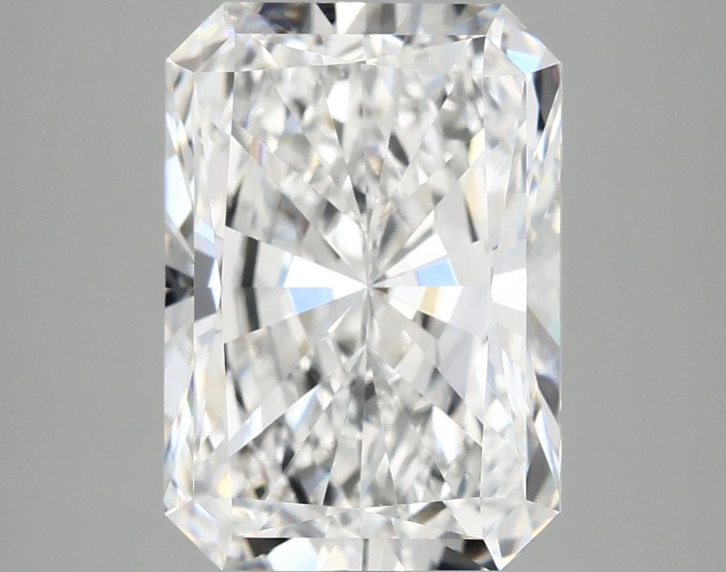 4.98 Carat Radiant Shaped Ideal Cut VVS2 IGI Certified Lab Grown Diamond
