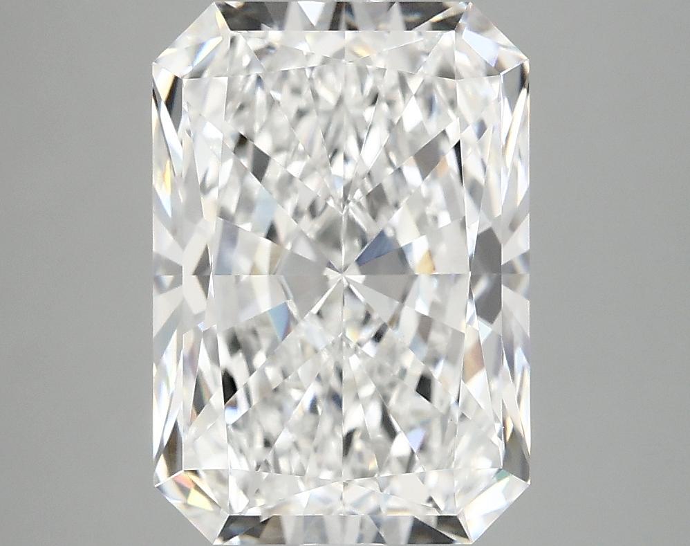 4.19 Carat Radiant Shaped Ideal Cut VVS2 IGI Certified Lab Grown Diamond