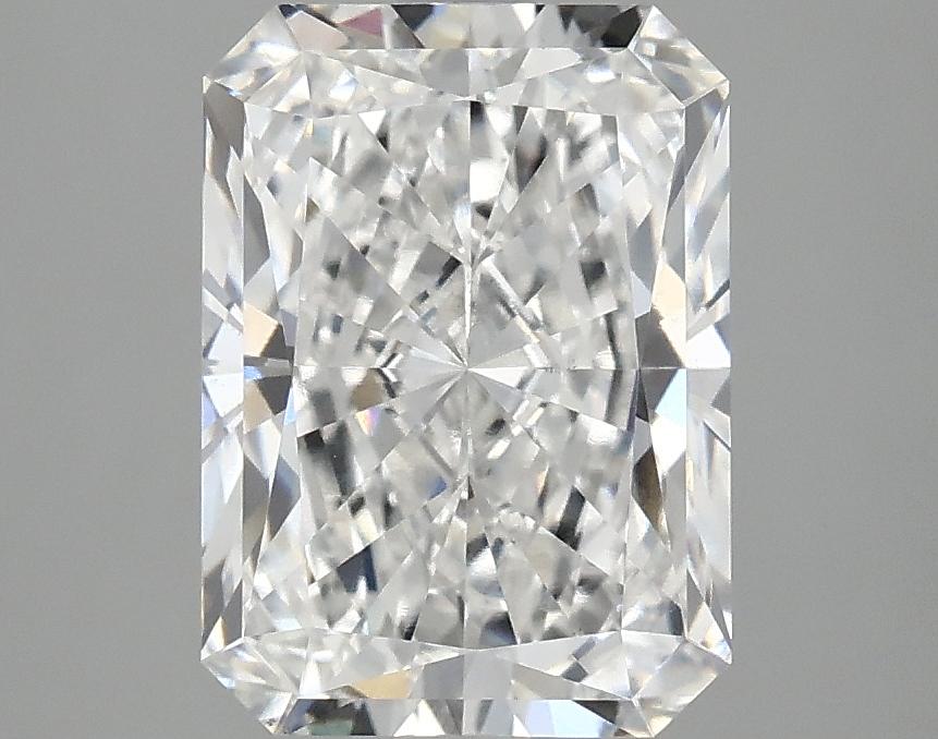 3.0 Carat Radiant Shaped Excellent Cut VS2 IGI Certified Lab Grown Diamond