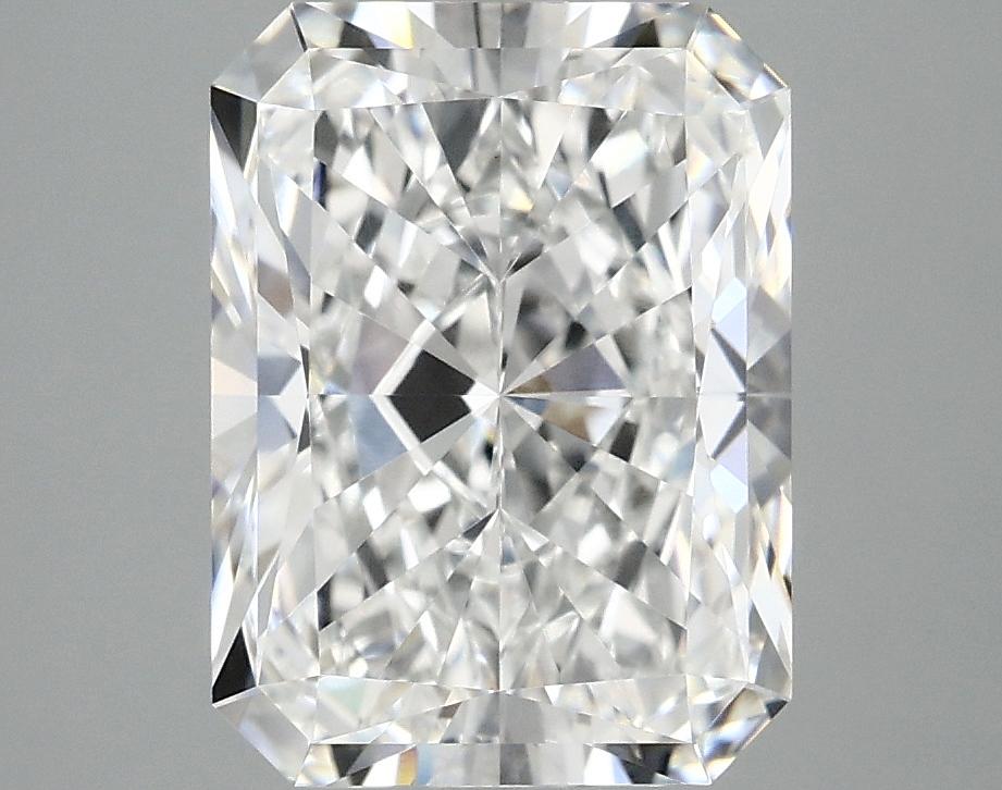 3.86 Carat Radiant Shaped Excellent Cut VS1 IGI Certified Lab Grown Diamond