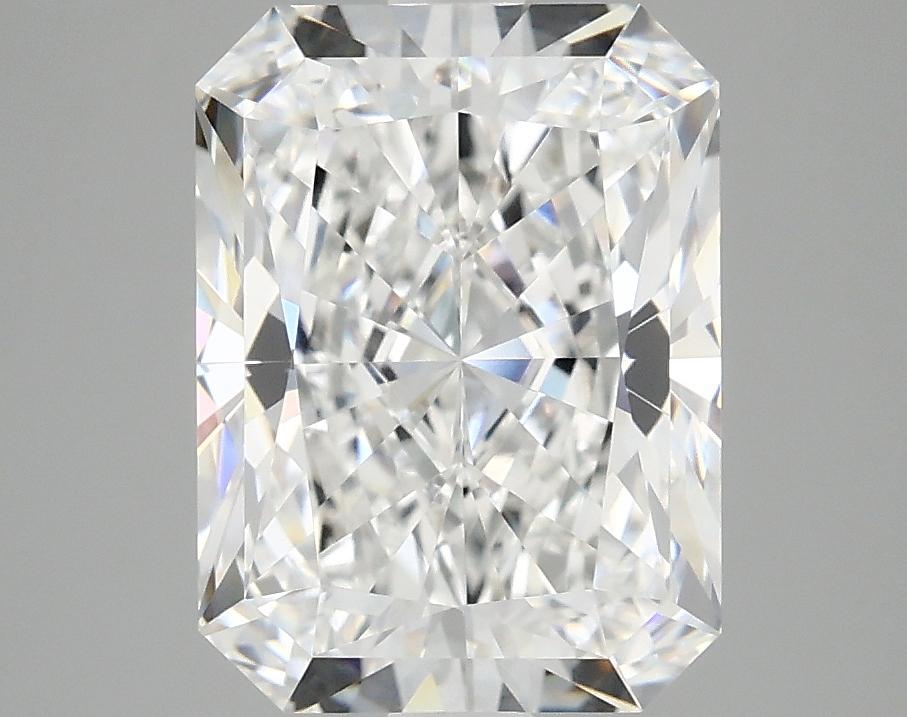 3.89 Carat Radiant Shaped Excellent Cut VVS2 IGI Certified Lab Grown Diamond