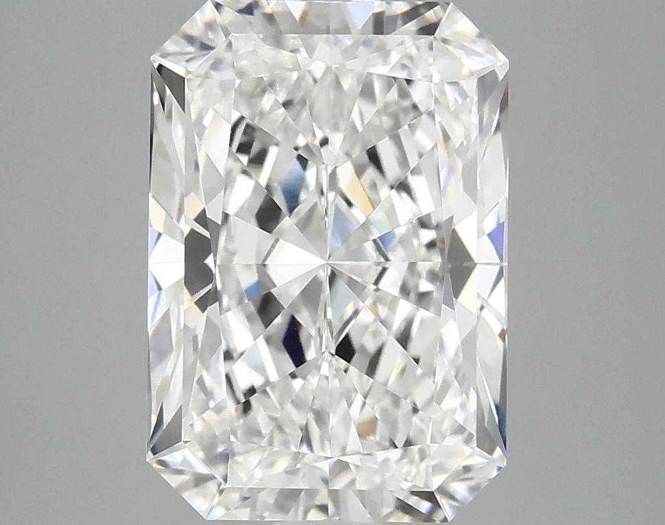 4.02 Carat Radiant Shaped Ideal Cut VVS2 IGI Certified Lab Grown Diamond