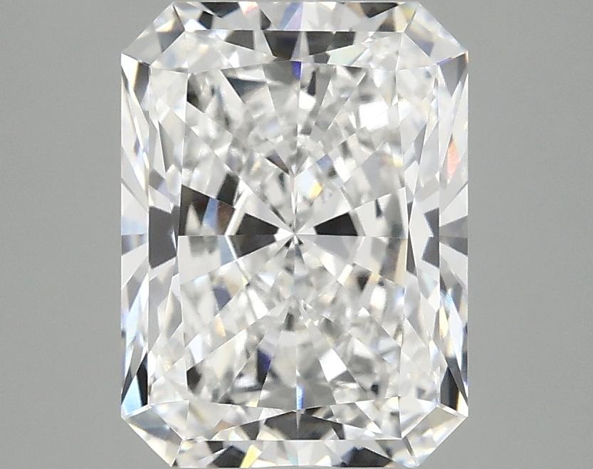 2.99 Carat Radiant Shaped Excellent Cut VVS2 IGI Certified Lab Grown Diamond