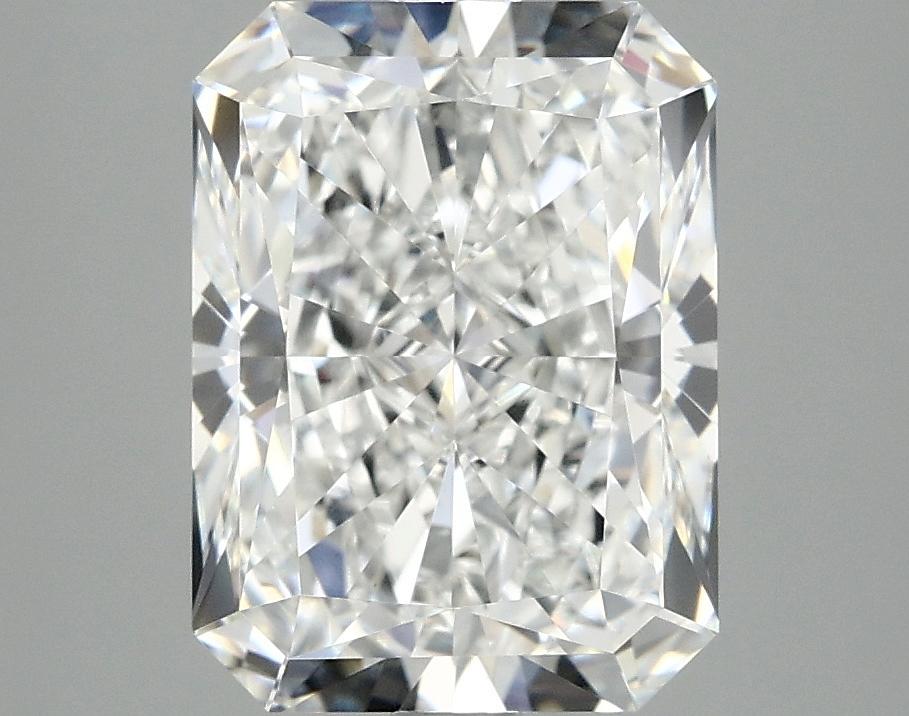 3.83 Carat Radiant Shaped Excellent Cut VVS2 IGI Certified Lab Grown Diamond