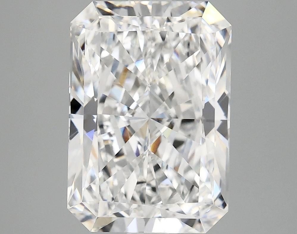 4.07 Carat Radiant Shaped Ideal Cut VVS2 IGI Certified Lab Grown Diamond