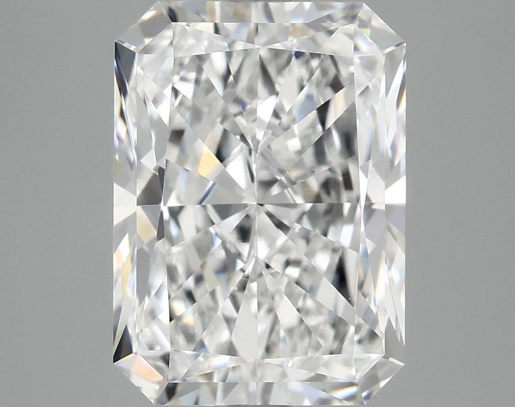 4.19 Carat Radiant Shaped Excellent Cut VVS2 IGI Certified Lab Grown Diamond