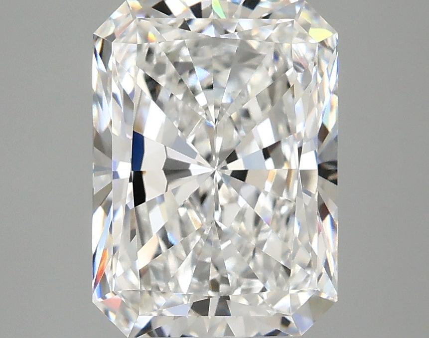 3.09 Carat Radiant Shaped Excellent Cut VVS2 IGI Certified Lab Grown Diamond