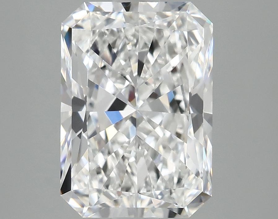 3.05 Carat Radiant Shaped Ideal Cut VVS2 IGI Certified Lab Grown Diamond