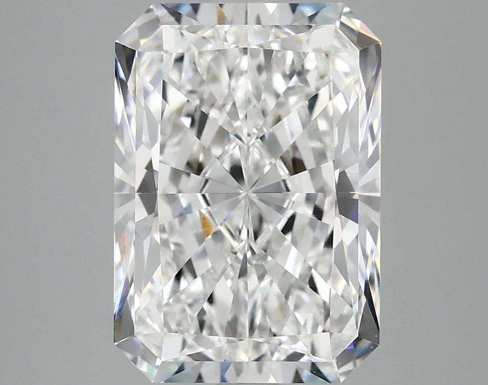 4.19 Carat Radiant Shaped Ideal Cut VS1 IGI Certified Lab Grown Diamond