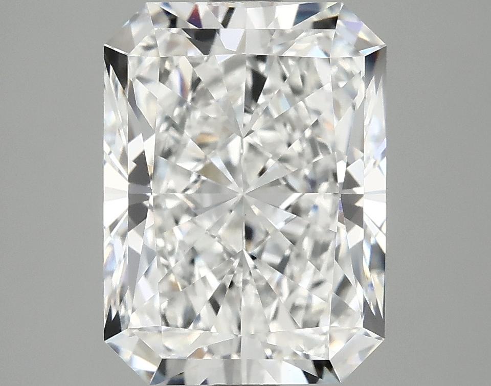 3.9 Carat Radiant Shaped Excellent Cut VVS2 IGI Certified Lab Grown Diamond