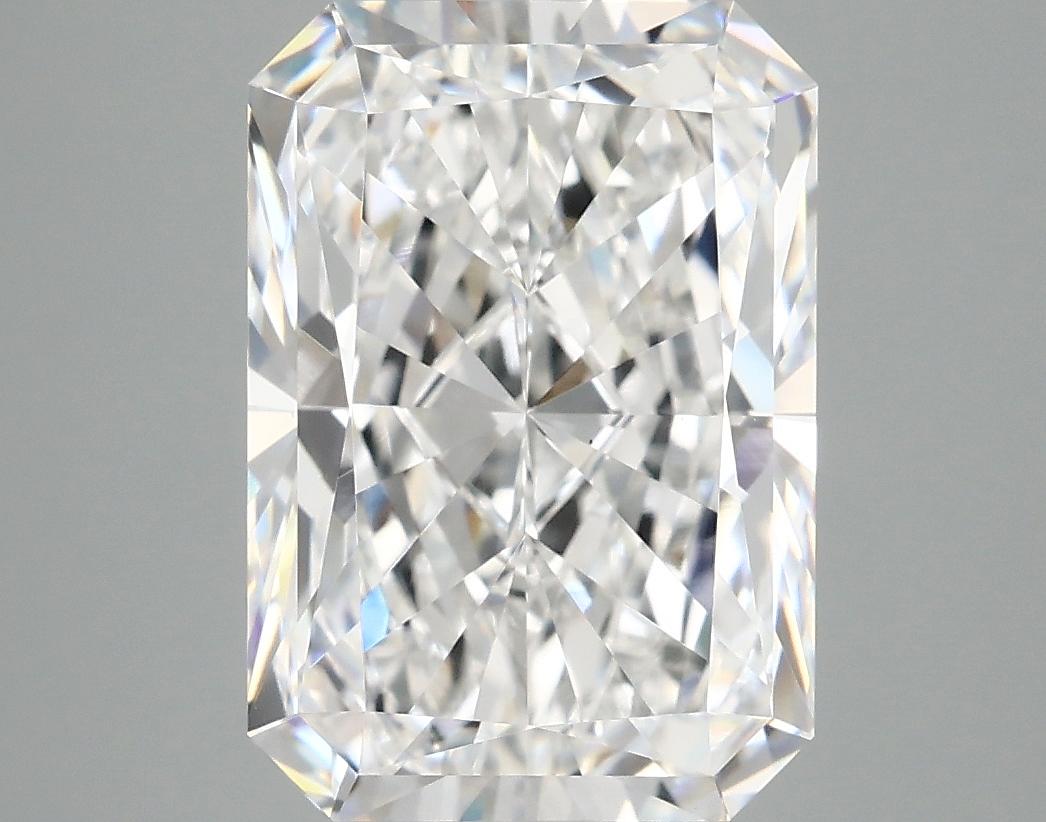 4.92 Carat Radiant Shaped Ideal Cut VS1 IGI Certified Lab Grown Diamond