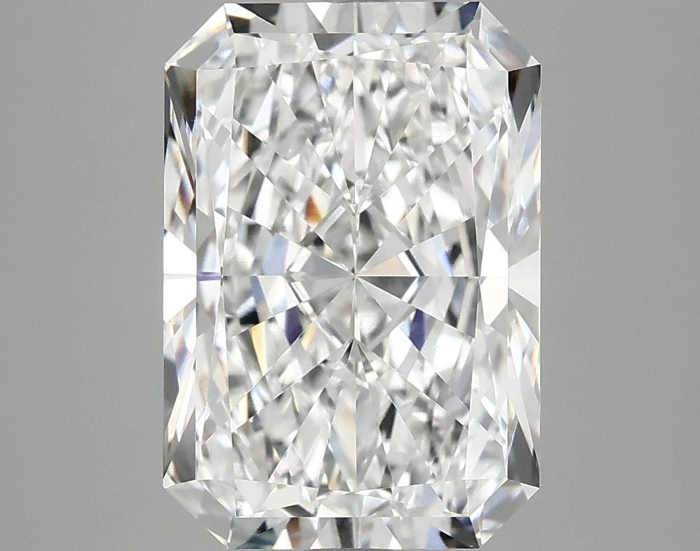 4.03 Carat Radiant Shaped Ideal Cut VVS2 IGI Certified Lab Grown Diamond