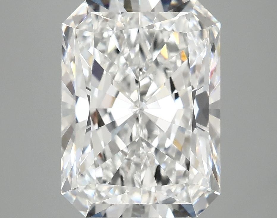 4.02 Carat Radiant Shaped Excellent Cut VVS2 IGI Certified Lab Grown Diamond