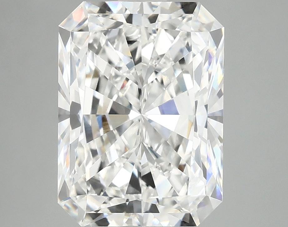 3.9 Carat Radiant Shaped Excellent Cut VS1 IGI Certified Lab Grown Diamond