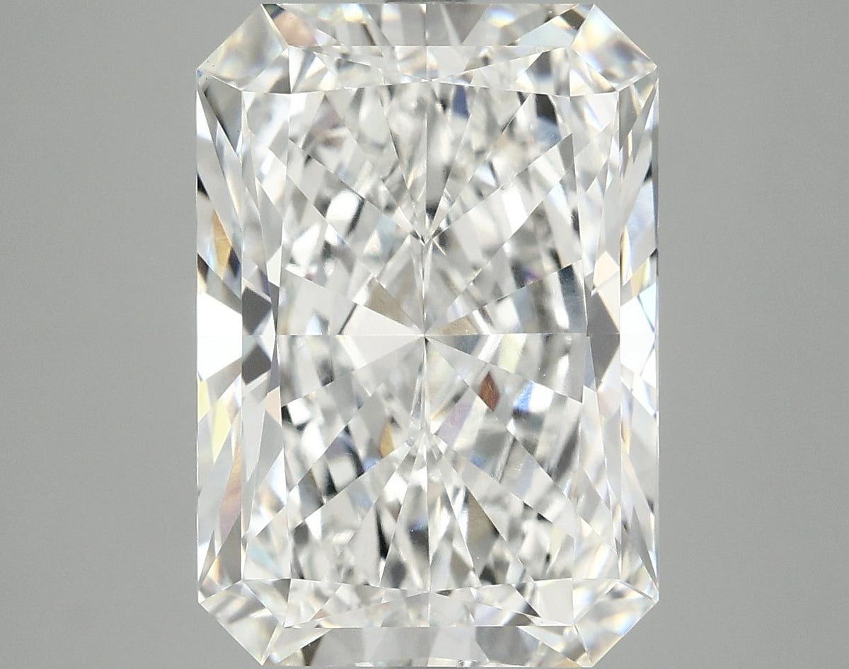 7.82 Carat Radiant Shaped Ideal Cut VVS2 IGI Certified Lab Grown Diamond
