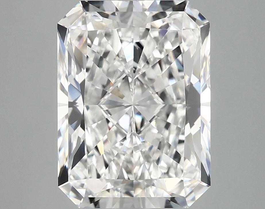 4.0 Carat Radiant Shaped Excellent Cut VS1 IGI Certified Lab Grown Diamond