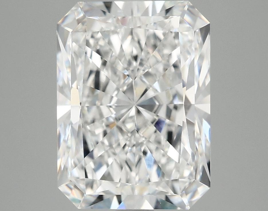 3.9 Carat Radiant Shaped Excellent Cut VVS2 IGI Certified Lab Grown Diamond