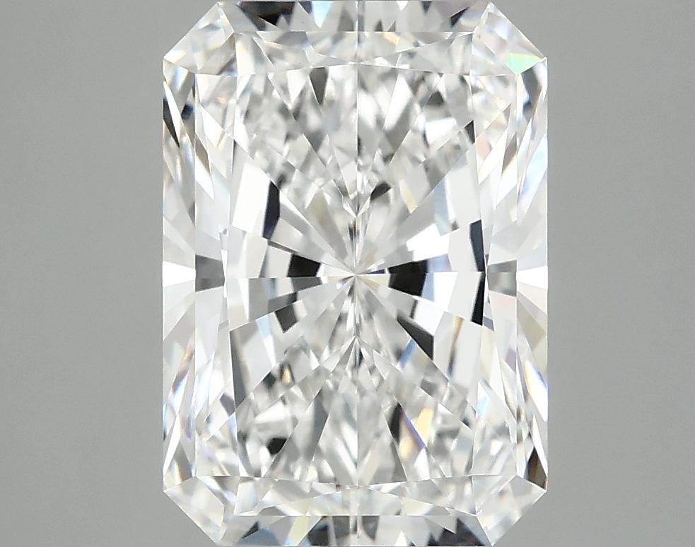 4.07 Carat Radiant Shaped Ideal Cut VVS2 IGI Certified Lab Grown Diamond
