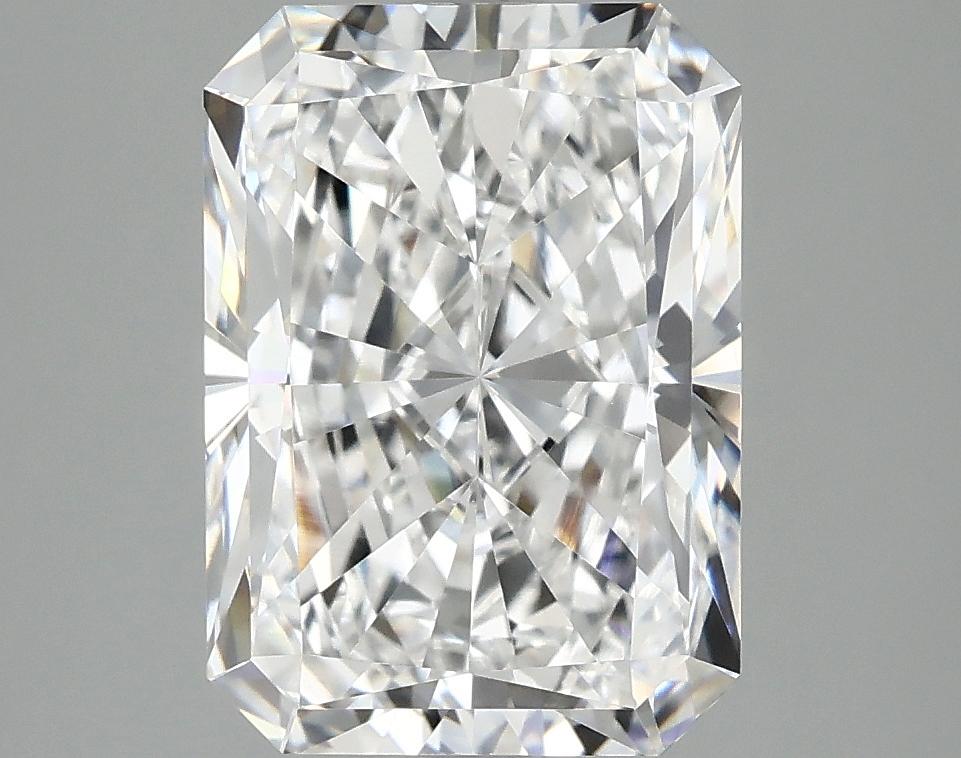 4.17 Carat Radiant Shaped Ideal Cut VVS2 IGI Certified Lab Grown Diamond