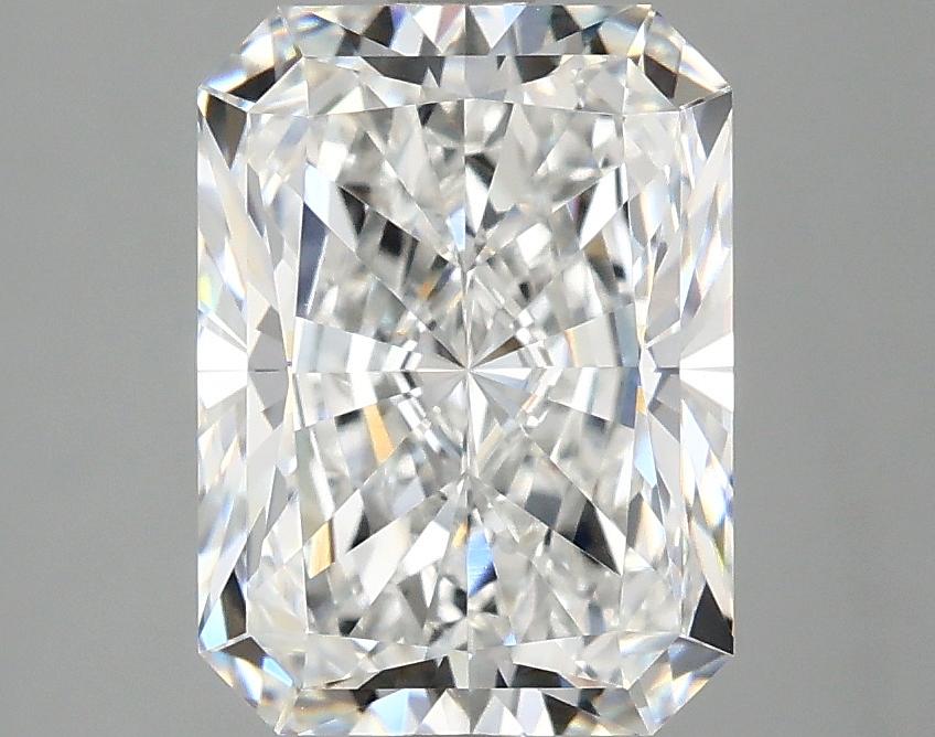 3.07 Carat Radiant Shaped Excellent Cut VVS2 IGI Certified Lab Grown Diamond