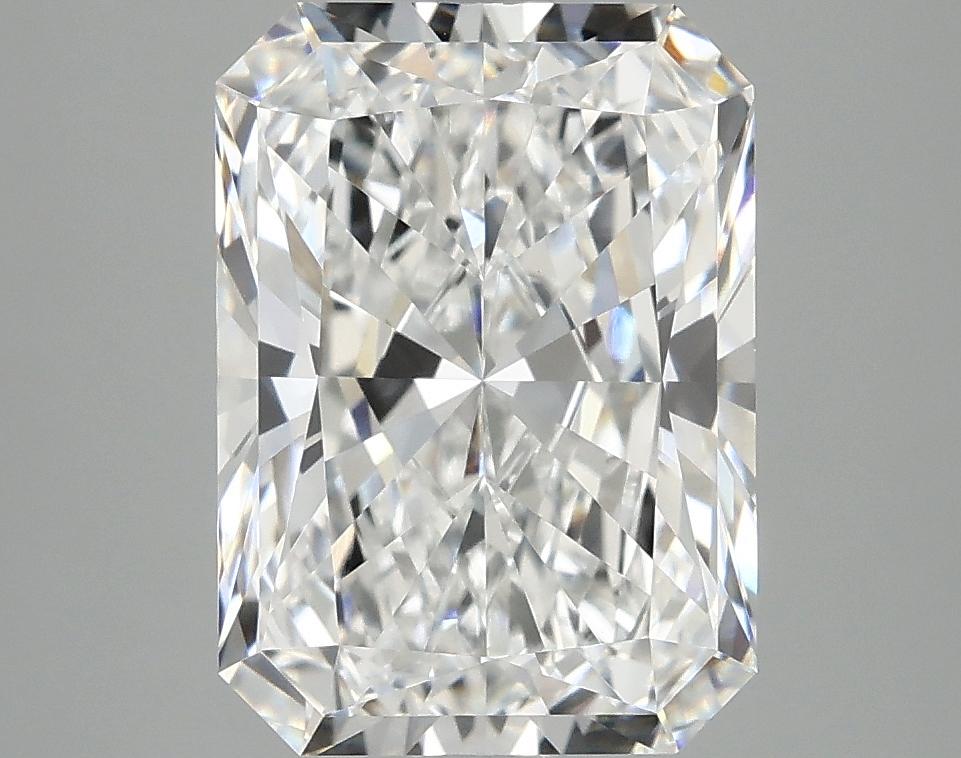 4.06 Carat Radiant Shaped Ideal Cut VVS2 IGI Certified Lab Grown Diamond
