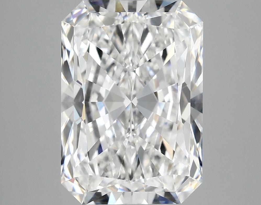 4.1 Carat Radiant Shaped Ideal Cut VVS2 IGI Certified Lab Grown Diamond