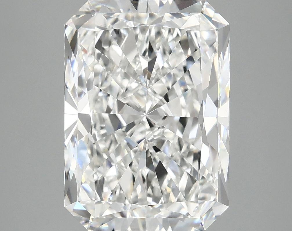 4.19 Carat Radiant Shaped Excellent Cut VS1 IGI Certified Lab Grown Diamond