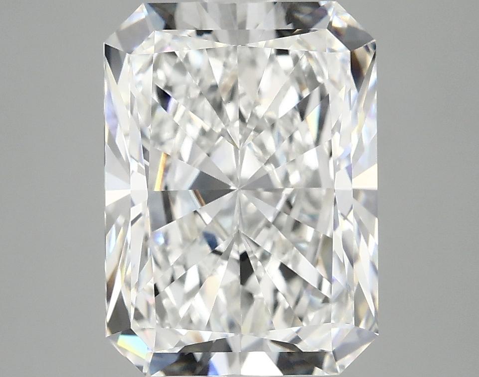4.37 Carat Radiant Shaped Excellent Cut VVS2 IGI Certified Lab Grown Diamond